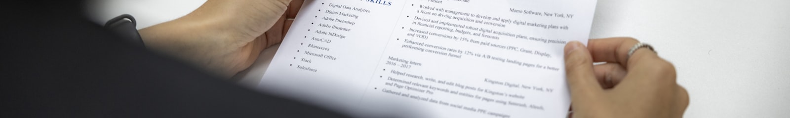 Detail životopisu a CV při náboru