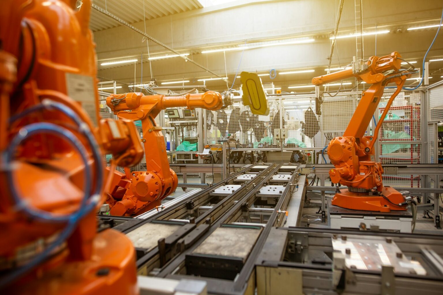 Projektové řízení ve výrobě – automatizovaná výrobní hala s roboty